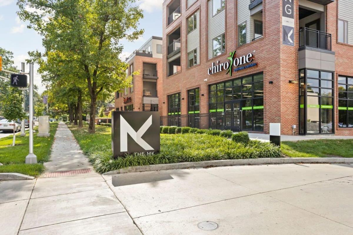 Cozysuites Stylish 2Br At Meridian Kessler Indianapolis Exterior photo